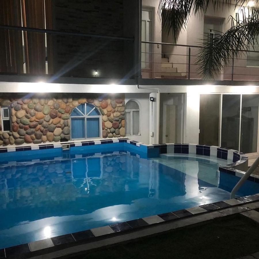 6 Venator House Boutique Aparthotel Leon Ngoại thất bức ảnh